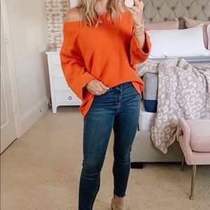 Off shoulder bat wing sleeve knot sweater